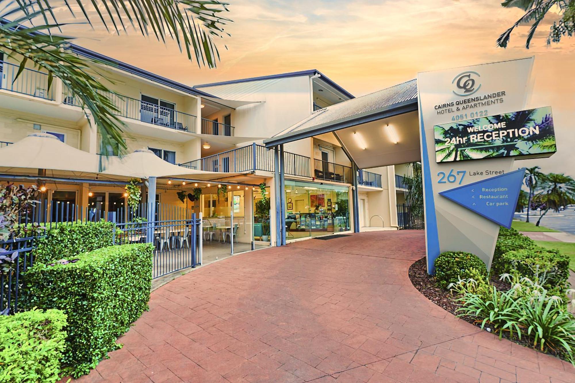Cairns Queenslander Hotel & Apartments Exteriér fotografie